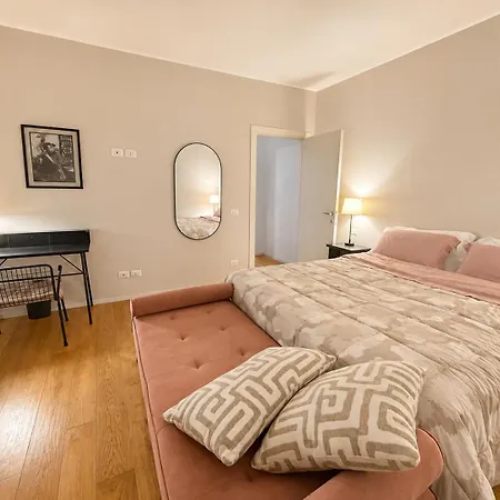 Lumina Hidden Terrace - Charming In Centre Of Apartment *