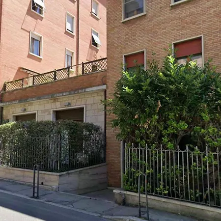 Lumina Hidden Terrace - Charming In Centre Of Apartment *